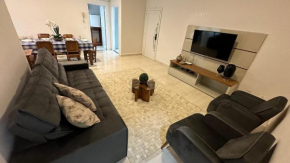 Lindo apt com varanda Gourmet no Centro de Foz